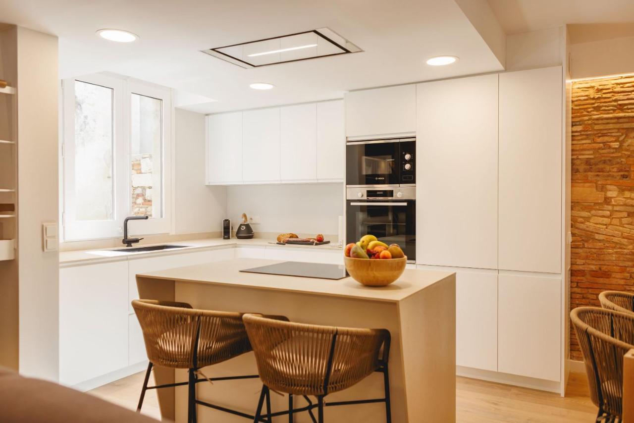 Bravissimo Cort Reial Duplex, Spacious With 3 Bedrooms Girona Exteriör bild